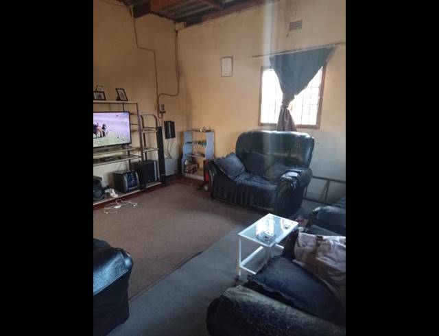 2 BEDROOM HOUSE FOR SALE IN GRASMERE